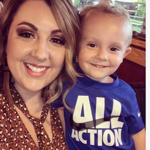 Meet your Posher, Kayley